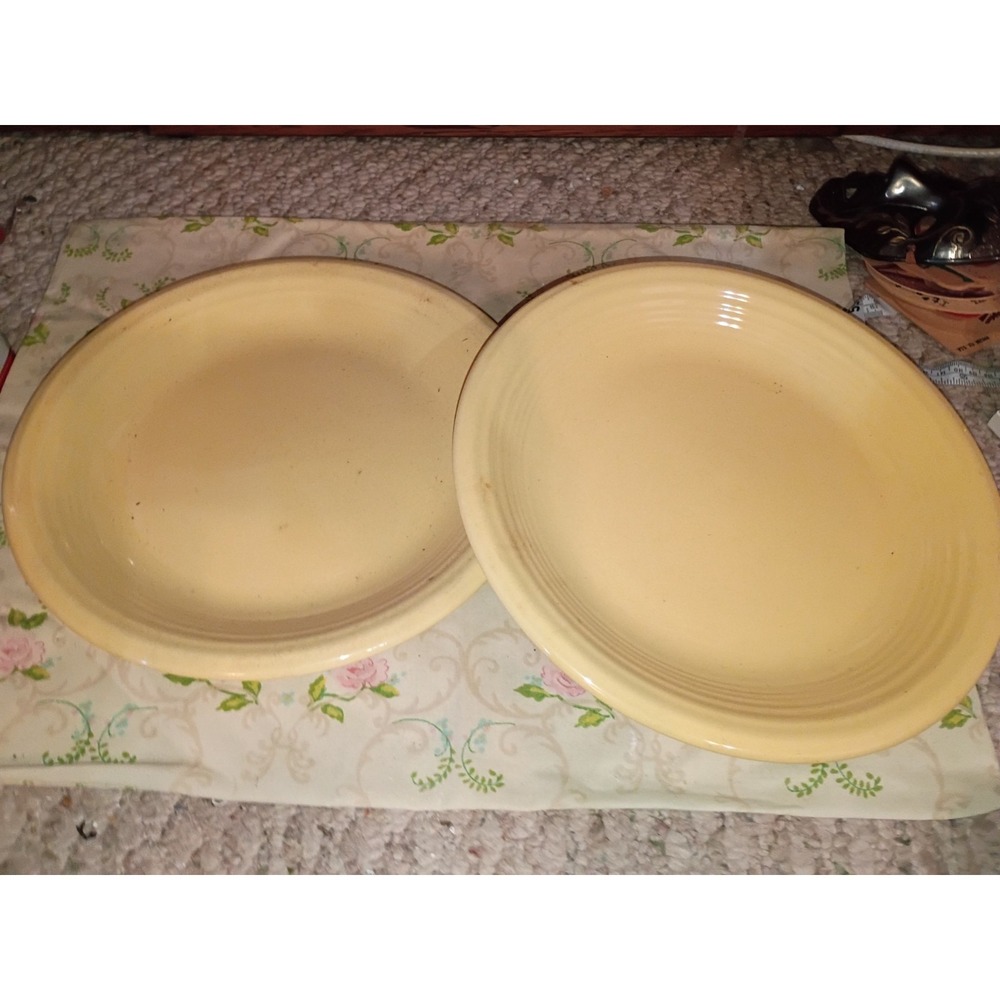 Gibson Housewares Pale Yellow Dinner Plates Set Of 2 11" Microwave Safe